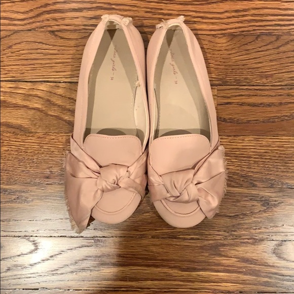 Girls flats